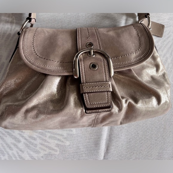 Coach Purse - Picture 2 of 7